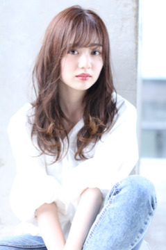 【明治神宮前】◆完全週休2日制・社会保険完備◆技術はもちろん、薬剤にもこだわりを持ち、高品質なサービスを提供し続けています！新規のお客様も数多く来店される「Galante（ガランテ）」からスタイリスト（美容室）の求人☆★