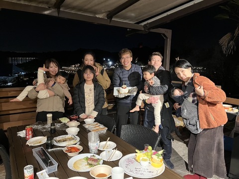 【東寺】≪髪質改善＆白髪染めが人気≫≪完全週休2日制≫≪社会保険完備≫≪時短正社員も相談OK≫≪日曜定休あり≫ミーティングは営業時間内！休日出勤等もなし！修行条件の整った環境でスタイリストとして活躍できます！「lima hair（リマヘアー）」からスタイリスト（美容師）求人☆★