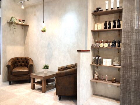 【三宮】≪フリー45％／指名50％還元≫≪マンツーマン対応≫≪自由出勤制≫集客好調により新規入客チャンスあります！平均月収50万円と高収入が可能！「HAIR CRAYGE by path unify KOBE（ヘアークレイジュ バイパスユニフィコウベ）」からスタイリスト（美容師）の求人☆★