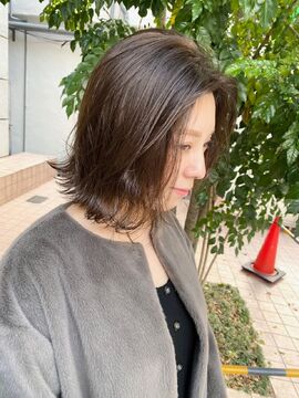 【本町】≪月給24万円〜≫≪土日休みOK≫≪スタイリストのみのサロン≫≪正社員と業務委託の選択が可能≫お客さんと密にかかわって接客をしていくサロン！マンツーマンでの施術が可能◎「FUNCY（ファンシー）」からスタイリスト（美容師）の求人☆★☆