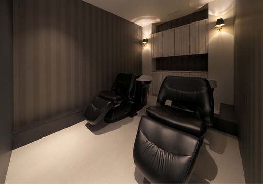 【中崎町】≪面貸しでお探しの方必見≫≪売上の60％還元≫≪材料費、光熱費サロン負担≫≪完全自由出勤≫カラー材、トリートメントも多数取り揃えるサロン！ドライヤーもこだわりの物を置かれており、頭身浴のメニューまであります！「R unway（ランウェイ）」からスタイリスト（美容師）の求人☆★