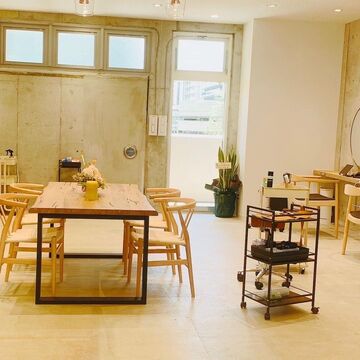 【流山おおたかの森】◆産休育休実績あり・19時台に退勤可能・完全週休2日制・1年でデビューを目指せる・営業時間内レッスン可能・社会保険完備◆圧倒的なデザインスキルがウリ！ホンモノの技術を学びたいならココ！「garden otakanomori（ガーデンオオタカノモリ）」からアシスタント（美容師）の求人☆★