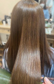 【南茨木】≪最短1.5～2年でスタイリストデビュー≫≪平均退社時間18時台≫≪時短勤務もOK≫≪高単価サロン≫≪髪質改善、ヘッドスパに注力≫スタッフファーストの環境で活躍することができます！「Garden（ガーデン）」からアシスタント（美容師）の求人☆★☆