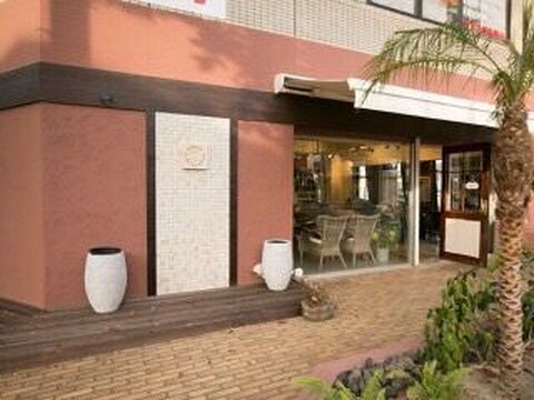 【古川橋】≪大日店も同時募集≫≪インボイス登録なくてもOK≫≪フリー40％／指名50％還元≫≪主婦の方も多数活躍中≫薬剤が豊富なので客単価も上げやすい！ハイトーンと髪質改善のオーダーが人気！スタッフ1人1人に合った働き方を相談にのってくれるサロンで充実した美容師ライフを送りませんか  「shangri-la garden（シャングリラガーデン）」からスタイリスト（美容師）の求人☆★