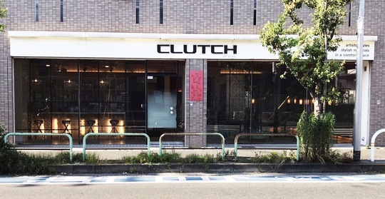 【河内小阪】≪日月休みor月火休みで選べる≫≪住宅手当あり≫≪月給22万円～≫≪完全週休二日制≫≪社会保険完備≫地域の方々に長く愛されるお洒落な快適空間サロン！早期デビューが可能なカリキュラムがあり、美容師としてはもちろん、人としても成長できる環境！「CLUTCH ART WORKS（クラッチアートワークス）」からアシスタント（美容師）の求人☆☆