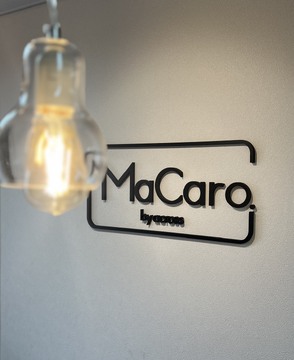 【関内】≪全席個室≫≪フリー40％／指名50％還元≫≪指名料100％バック≫≪スタイリストオンリー≫落ち着いた個室でマンツーマン接客、お客様1人ひとりとじっくり向き合えます！「MaCaro.by across（マカロバイアクロス）」からスタイリスト（美容師）の求人☆★