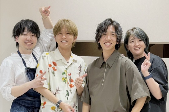 【味鋺】最高月収実績165万円！◆月30万円保障あり・平均月収95万円◆高単価サロンのため、しっかりお客様と関わりつつも高収入を目指せます！お好きな薬剤を導入でき、メニュー化も可能な「Geek（ギーク）」からスタイリスト（美容師）の求人★☆