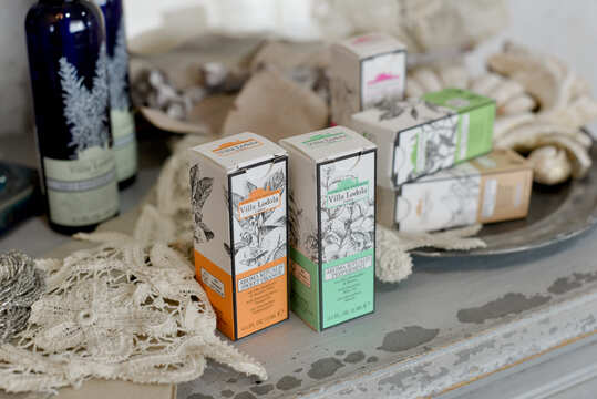 【生駒】≪完全週休2日制≫≪社会保険完備≫≪賞与あり≫≪時短勤務OK≫≪日曜定休あり≫それぞれの目標、ペースに合わせて丁寧にレッスンがあり、着実なステップアップが可能です。仕事面でも自分の意見が取り入れられて新しいメニューができたり、仕事を任せてもらえたりとやりがいを感じられる職場です！hair make poco a poco（ポコアポコ）からスタイリスト（美容師）の求人★☆