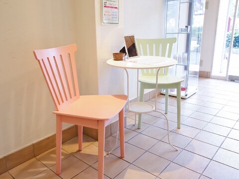 【甲子園】≪未経験歓迎！≫≪西宮新店舗もオープニング募集≫≪社会保険完備≫≪正社員・パート・業務委託から選択OK≫≪実働8時間≫≪正社員でも月1回日曜休みOK≫≪髪型・ネイル自由≫プライベートも充実させながら働ける！最先端の技術を取りそろえたアイラッシュサロン「Carina（カリナ）」からアイリスト（まつげエクステ・まつげパーマ・アイブロウ）の求人☆☆