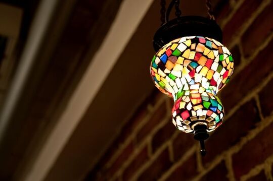 【肥後橋】マンツーマンでしっかりレッスンを見てもらえるので安心して技術を学ぶことが出来る環境★アンティーク調のオシャレなサロン「Atelier Dego（アトリエ デゴ）」からアシスタント（美容師）の求人☆☆