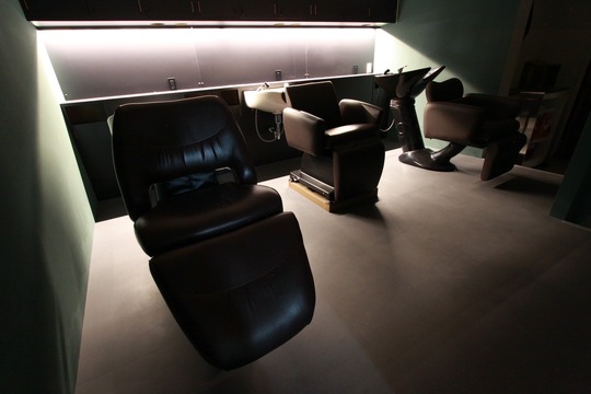 【梅田】≪指名60％還元≫≪マンツーマン入客≫≪カットカラー2時間枠≫≪自由出勤制≫≪社会保険完備≫≪髪質改善≫お客様一人一人としっかり向き合った高単価サロン「Cocopeli hair（ココペリヘアー）」からスタイリスト（美容師）の求人☆★☆