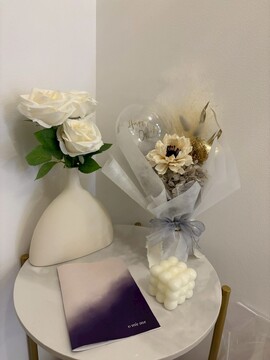 【恵比寿駅】≪完全週休2日制＆全て希望休OK≫≪土日祝休み月3回まで可能≫≪休憩1時間保障≫≪残業なし≫≪掛け持ち施術なし≫≪早番は19時に退勤可能≫≪髪色、ネイル自由≫風通しがよく長く働きやすい環境！プライベートとの両立を実現できる好条件の「viborn 恵比寿店（ヴィボーン エビステン）」からアイリスト（まつげパーマ・アイブロウ）の求人☆☆