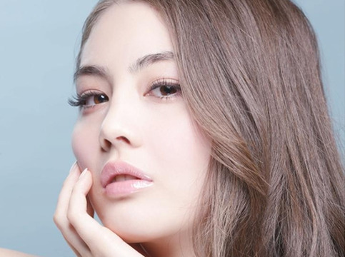 【柏駅】土日のお休みも可能！18時までの営業！≪正社員だってプライベートも充実≫≪安心の社会保険完備≫高歩合率で頑張りがしっかり給与に反映されます！「Adii ＆ Lash 柏本店（アディ アンド ラッシュ カシワホンテン）」からアイリスト（アイデザイナー・まつげエクステ）の求人☆☆