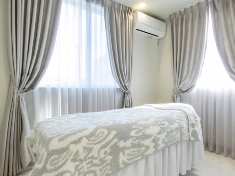 【池田駅】≪週3日、1日5時間～OK≫≪最低保障給あり≫≪髪色ネイル自由≫≪土日休み月2回までOK≫しっかりカウンセリングがしたい方にオススメ！ゆったりした居心地のいいサロンです！「salon de denphal（サロンドデンファレ）」からアイリスト（まつげエクステ・まつげパーマ）の求人☆☆