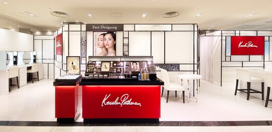 【河原町】充実の研修制度で未経験の方も安心♪社会保険完備★ボーナス有(固定＋業績賞与)★休日数の選択制(月8日 or 10日休み)正社員登用も可能です！ピアスグループの人気ブランド「ケサランパサラン」からアイリスト（アイデザイナー・まつげエクステ）の求人☆☆