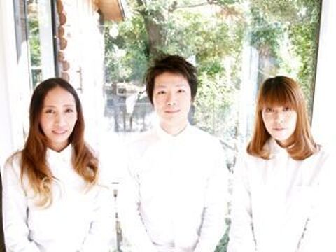 【富雄】◇◆月1回、日曜日に公休を当てることも可能!!◆◇カウンセリングに力を入れ、お客様とできるだけ近い距離で接客します★あなたの技術に応じてカット料金が変動するので、高額月給を狙えるかも★Gift(ギフト)からJr.スタイリスト・スタイリスト(美容師)の求人☆★