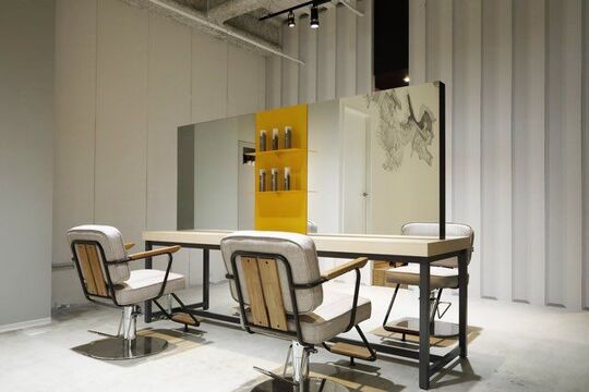 【紙屋町】正社員『選べる週休2日＆週休3日＆時短』有給休暇フル消化制度、プライベートも充実長期休暇取得可、社保完備！今なら入社お祝い金20万円支給！≪業務委託：フリー45％／指名50％≫高還元で集客抜群！ガッツリ稼いでいきたい方、プライベートも大事にしたい方必見！「CIEL 紙屋町店（シエルカミヤチョウテン）」からスタイリスト（美容師）の求人☆★