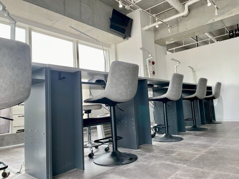 【難波】≪有給休暇消化率100％≫≪土日は月2回休みOK≫≪月給23万円〜≫≪19時迄の時短社員OK≫≪月12日休みも可能≫社会保険完備！有給休暇で連休もOK！頑張った分はしっかり歩合で還元！自分のライフスタイルに合わせて働く事の出来る環境ですよ！「joieange 難波店（ジョアアンジェナンバテン）」からネイリスト（ネイル）の求人★☆★