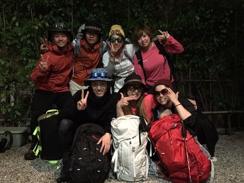 【五位堂】≪社会保険完備≫≪社員旅行≫≪安心して学べる技術≫≪働きやすい環境≫オンオフがしっかりしていて、メリハリのある会社。ヘアケア、技術力に特化したサロン「CELUX(セリュックス)」からアシスタント（美容師）の求人☆★