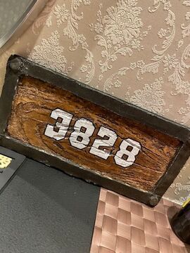 【新伊丹】≪月給25万円スタート≫≪年3回の連休あり≫カット、カラー、パーマ！様々なメンズスタイルを網羅する人気サロン！得意な技術を磨いてどんどんレベルアップしてもらえます！ママさん理容師さんも大募集！「Eight hair（エイトヘアー）」からスタイリスト・アシスタント（理容師）の求人☆★