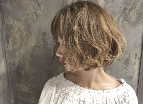 【大和八木】≪社会保険完備≫≪月8日休み≫カラーが好きな方は必見！カラーリストとスタイリスト、希望のキャリアを選べます。「The hair D.Log（ザヘアーディードットログ）」からアシスタント（美容師）の求人☆★☆