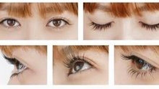 【イオンタウン富士南】≪未経験OK≫≪土日休み取得可≫≪社会保険完備≫研修中もお給料あり！充実した教育制度で安心して高い技術が身に付く環境「まつげ屋 イオンタウン富士南店（マツゲヤイオンタウンフジミナミテン）」からアイリスト（アイデザイナー・まつ毛エクステ）の求人☆☆