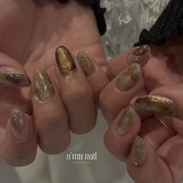 【赤坂駅】≪未経験歓迎≫≪完全週休二日制≫≪土日休みOK≫≪社会保険完備≫≪研修中もお給料発生≫自分に合った働き方を選択でき、プライベートと両立可能！研修制度があるため技術に不安がある方も歓迎！「u'mu nail daimyo tenjin（ウームネイルダイミョウテンジン）」からネイリスト（ネイル）の求人☆☆