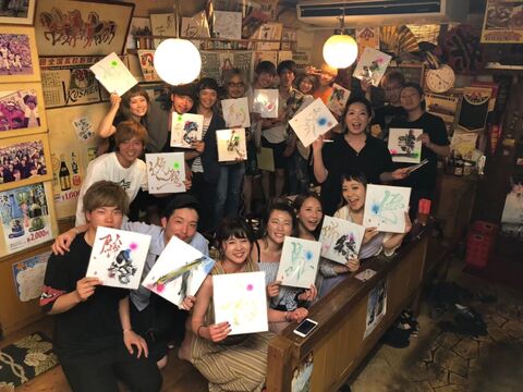 【宇野辺】≪パートさんも歓迎！時給1200円～≫≪休日数の選択可能≫≪月に1回、土日祝休みOK≫≪入社3年で月給50万円の実績あり≫≪社会保険完備≫≪有給休暇あり≫何よりもオーナーさんが心掛けているのが「スタッフが働きやすいサロン」をつくること！地域密着型でアットホームなお洒落サロン「hair design sCene（ヘアーデザインシーン）」からスタイリスト（美容師）の求人☆★☆