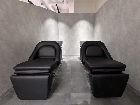 【大久保】≪高単価サロン≫≪フリー40％・指名50％〜還元≫≪土日休み取得可能≫≪自由出勤可能≫≪ママさん応募可能≫デザインカラーが得意なサロン！自由に働けて、しっかり稼げるオススメサロン！「g.hair（ジードットヘアー）」からスタイリスト（美容師）の求人☆★☆