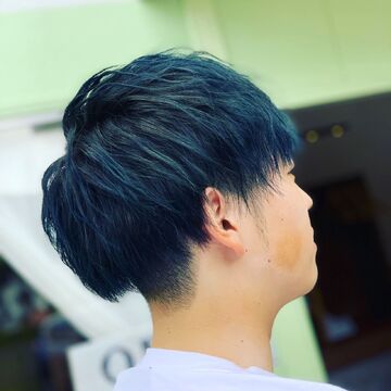 【丹波柏原】≪日曜定休あり≫≪社会保険完備≫≪18時までの退勤可能≫≪産休育休取得率100％≫≪有給休暇あり≫日曜日は定休日となっているので、子育てママさんなども働きやすい環境！「BRUG（ブルグ）」からスタイリスト（美容師）の求人☆★