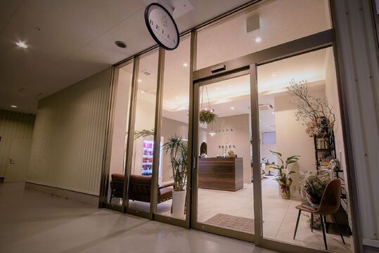 【勝川駅】 月30万円保証あり 人気ヘアサロングループ！歩合制 個人売上45〜60％還元 大人女性の為の上質なヘアサロン！完全マンツーマン&高単価な仕事を行うことが出来る環境です！BELEA 春日井店（ビレアカスガイテン）からスタイリスト（美容師）の求人☆★