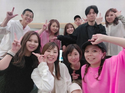 【日ノ出】≪日曜定休あり・時短社員制度あり・社会保険完備・最短18時に退勤・サロン駐車場あり≫スタッフ同士の仲が良く働きやすい環境！マツエク、フェイシャルエステ、成人式プロデュースも学べるトータルビューティーサロン「elu. hair make（エルヘアーメイク）」からアシスタント（美容師・理容師）の求人☆★