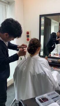 【豊川】≪月7,8日休み≫≪社会保険完備≫≪入客チャンスあり≫上質な空間が広がる少人数制のプライベートサロン！幅広い年代のお客様がご来店されるので、幅広い技術を取得可能！Grace（グレイス）からスタイリスト（美容師）の求人☆★☆