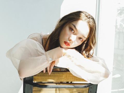 【中野駅】≪営業時間内レッスンOK・デビューまで最短2年・デザインカラーがウリ≫落ち着いた雰囲気の今どきな空間で働きたい方にピッタリ！自分のペースで成長できるサロン「Addi（アディ）」からアシスタント（美容師）の求人☆★