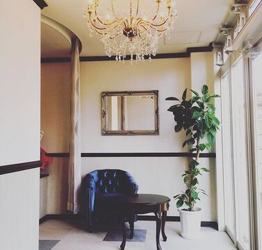 【大久保】≪18時に退勤OK≫≪社会保険完備≫≪月8,9日休み≫≪ヘアサロン隣接≫プライベートも充実させながら、楽しくお仕事できる！！脱毛やフェイシャルエステメニューにも携われる！カウンセリング重視でお客様に寄り添える「Aria（アリア）」からアイリスト（まつげエクステ・まつげパーマ・アイブロウ）の求人★☆★