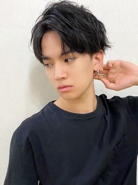 【東心斎橋】≪保障給最大50万円≫≪売上40〜60％還元＋指名料100％還元≫≪顧客の価格設定OK≫自由出勤制により勤務時間や休みの相談OK！落ち着いた店内でマンツーマンで施術が可能です！「Vision 心斎橋店（ヴィジョンシンサイバシテン）」からスタイリスト（美容師）の求人☆★