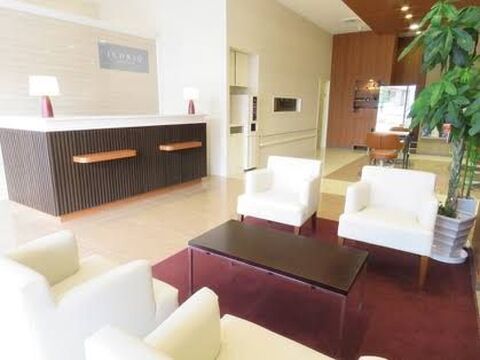 【春日】≪週休二日制≫≪社保完備≫高収入も狙えてプライベートも充実♪長く安心してお仕事が出来る環境のトータルビューティーヘアサロン「ICONIQ 春日店（アイコニックカスガテン）」からスタイリスト（美容師）の求人★☆