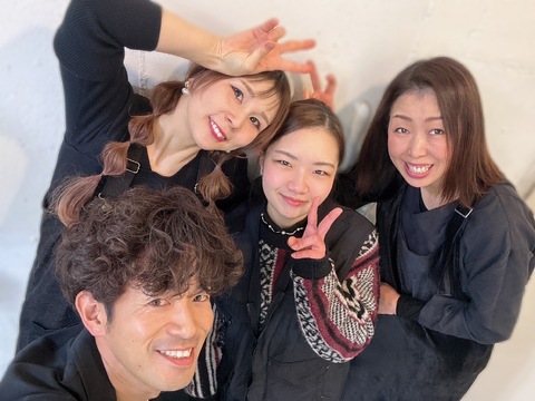 【今伊勢】≪社会保険完備≫≪完全週休2日制≫≪客単価13000円以上≫≪20時までに退勤可能≫≪ママさんの応募歓迎≫完全予約制の髪質改善特化サロン！「 olive oil club（オリーブオイルクラブ）」からスタイリスト（美容師）の求人★☆