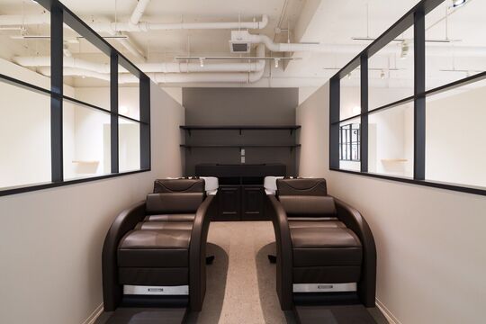 【蒲生四丁目】≪社会保険完備≫≪月8日休み≫≪日曜日休み月に2日OK≫オシャレに敏感な20〜30代女性に支持されているサロン！福利厚生もしっかりしているので安心して働く事が可能です！「FASTENER（ファスナー）」からアシスタント（美容師）の求人☆★