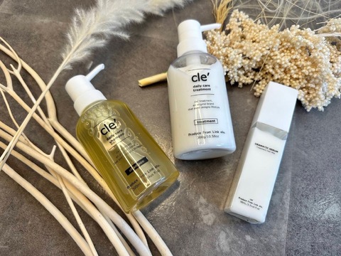 【日田駅】≪日曜定休あり・社会保険完備・最短18時に退勤・サロン駐車場あり≫スタッフ同士の仲が良く働きやすい環境！マツエク、フェイシャルエステ、成人式プロデュースも学べるトータルビューティーサロン「Link Hair&Esthetic（リンクヘアアンドエステティック）」からスタイリスト（美容師・理容師）の求人☆★