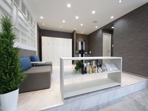 【島崎町】≪フリー45％／指名50％≫≪最低保証給あり≫≪マンツーマンで施術OK≫勤務体制が選べる環境！薬剤なども豊富なので、単価も上げやすい！「GOD’S（ゴッズ）」からスタイリスト（美容師）の求人☆★