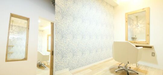 【横山】≪完全週休2日制！年間114日休み≫≪毎月第3日曜定休≫≪有給休暇あり≫圧倒的な集客力があり、頑張り次第で月に40万円以上稼ぐ事が可能!!さらに週休2日なのでプライベートも充実できます！頑張りしだいで高収入も目指せる環境です！「apsee 南が丘本店（アプシーミナミガオカホンテン）」からスタイリストの求人☆★