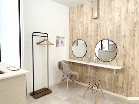 【堺東】≪土日の固定休OK・社会保険完備・入社6ヵ月後はフレックスタイムあり!有給休暇あり!≫など抜群の待遇が◎「プライベートもお給料も妥協したくない!」そんな方は要チェックですよ！！「BECKY（ベッキー）」からアイリスト（アイデザイナー・まつげエクステ）の求人☆☆