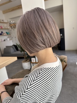 【福崎】まつ毛パーマやアイブロウも扱っているトータルビューティーサロン！≪未経験・通信生・新卒生歓迎≫≪社会保険完備≫≪日曜休みあり≫≪営業内レッスンOK≫≪ママさんの応募歓迎≫コミュニケーションを大事にしているアットホームな環境です！「ao.（アオ）」からアシスタント（美容師）の募集☆★☆