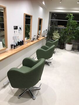 【本多聞】≪ライフスタイルに合わせて勤務可能≫≪賞与あり≫≪パート勤務も相談可能！≫お客様としっかり関われる環境です！小規模なアットホームサロン「soil（ソイル）」からスタイリスト（美容師）の求人☆★☆