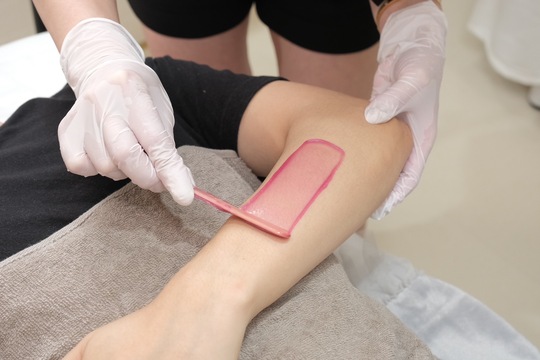 【谷町九丁目】エステ＆アイラッシュのトータルビューティーサロン！≪実働8時間＋休憩1時間≫≪土日休み月2回までOK≫スタッフの働きやすさとお客様のことを考え、上質な技術を提供する「Cherir（シェリール）」からネイリスト（ネイル）の求人★☆★