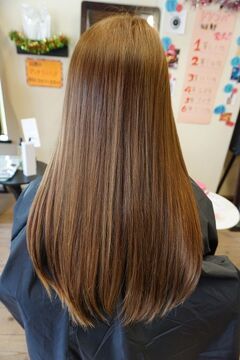 【日明病院前】★社会保険完備★月給21万円★営業中のレッスンOKなので効率良く技術を学びスタイリストデビューを目指しましょう♪美髪を作るアットホームなヘアサロン「美容室 賀流（ビヨウシツガリュウ）」からアシスタント（美容師）の求人★☆★