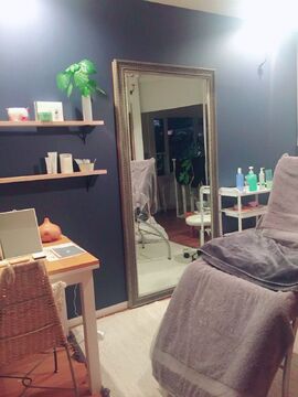 【八女】≪毎週日曜のお休みOK・15時までの勤務OK・最終受付17:00≫エステメニューもあるので資格取得も応援します！パート・アルバイトは週3日からの勤務OK！長年お客様に愛されている地域密着型ヘアサロン「美容室ハート（ビヨウシツハート）」からアシスタント（美容師）の求人☆☆