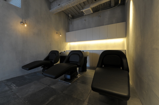 【渋谷】◆撮影ブース完備◆業界屈指の集客力でたくさんのお客様を担当できます！バックオフィスを設置し、スタッフさん一人一人のセルフブランディングを確立！今日本で一番予約されている美容室「ALBUM 渋谷店（アルバムシブヤテン）」からスタイリスト（美容師）の求人☆★