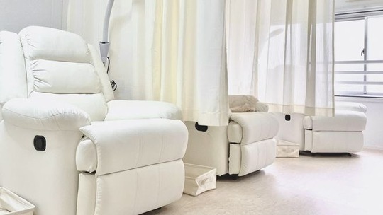 【恵比寿】≪指名料全額バック≫≪各種手当で頑張った分を還元≫≪充実した休暇制度あり≫充実の福利厚生でアイリストとして長く働くことができる！SNSフォロワー多数のオーナーからSNS集客を学ぶことが出来る！「eyeprolish 恵比寿（アイプロリッシュエビス）」からアイリスト（まつげエクステ・まつげパーマ・アイブロウ）の求人☆☆